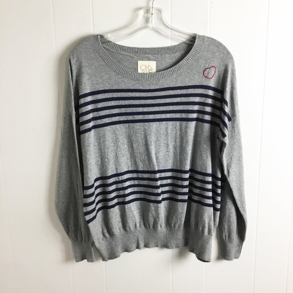 Chaser New Crewneck Gray Sweater Size S Heart
